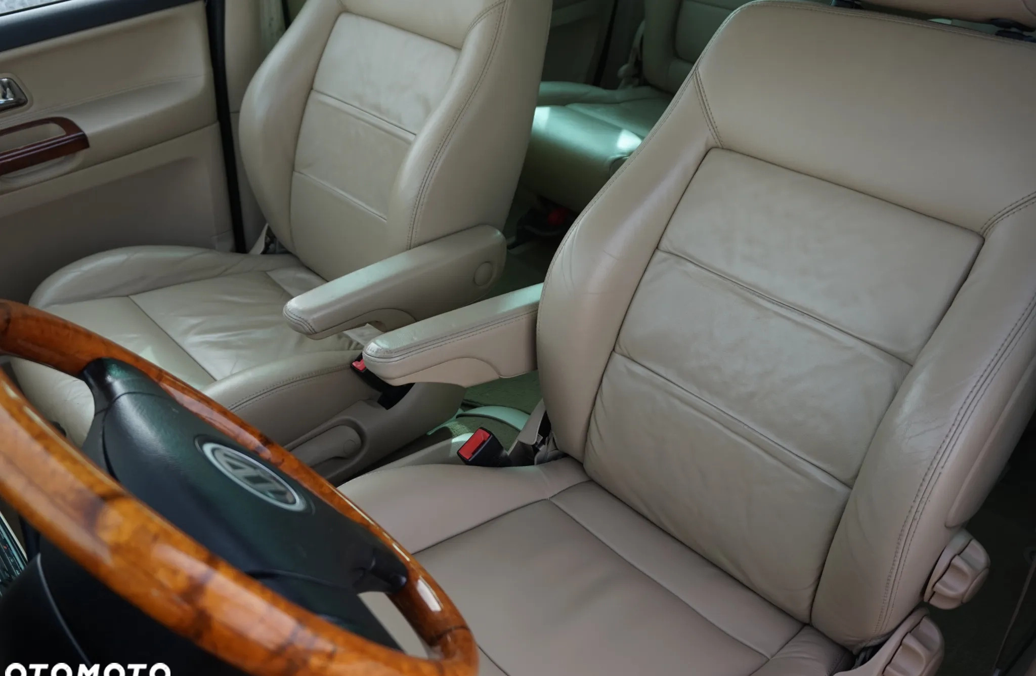Volkswagen Sharan cena 28700 przebieg: 165500, rok produkcji 2005 z Wrocław małe 232